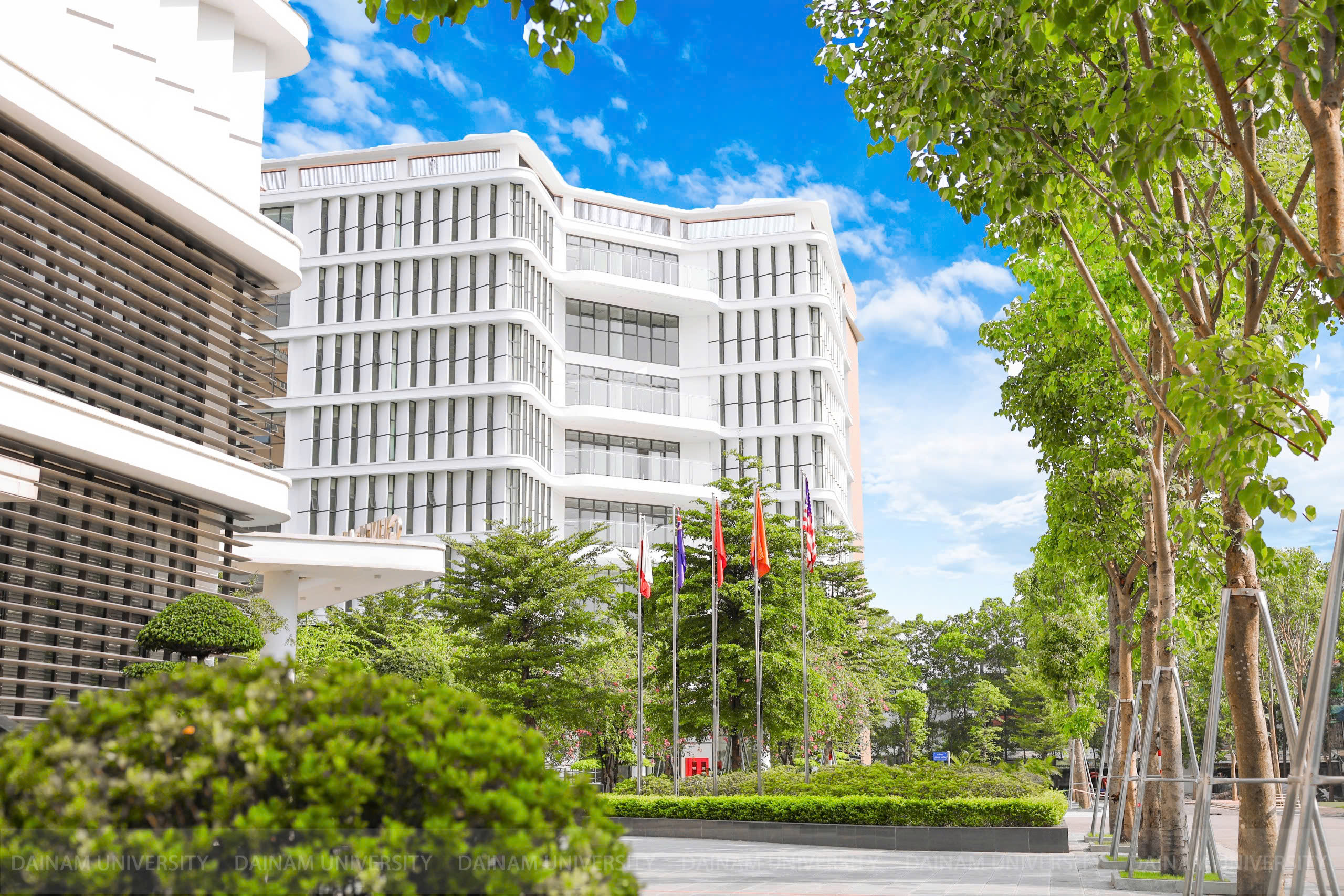 admission guide banner