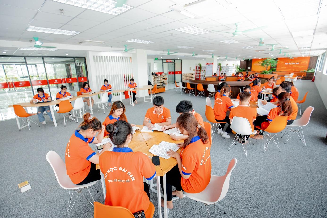 admission guide banner