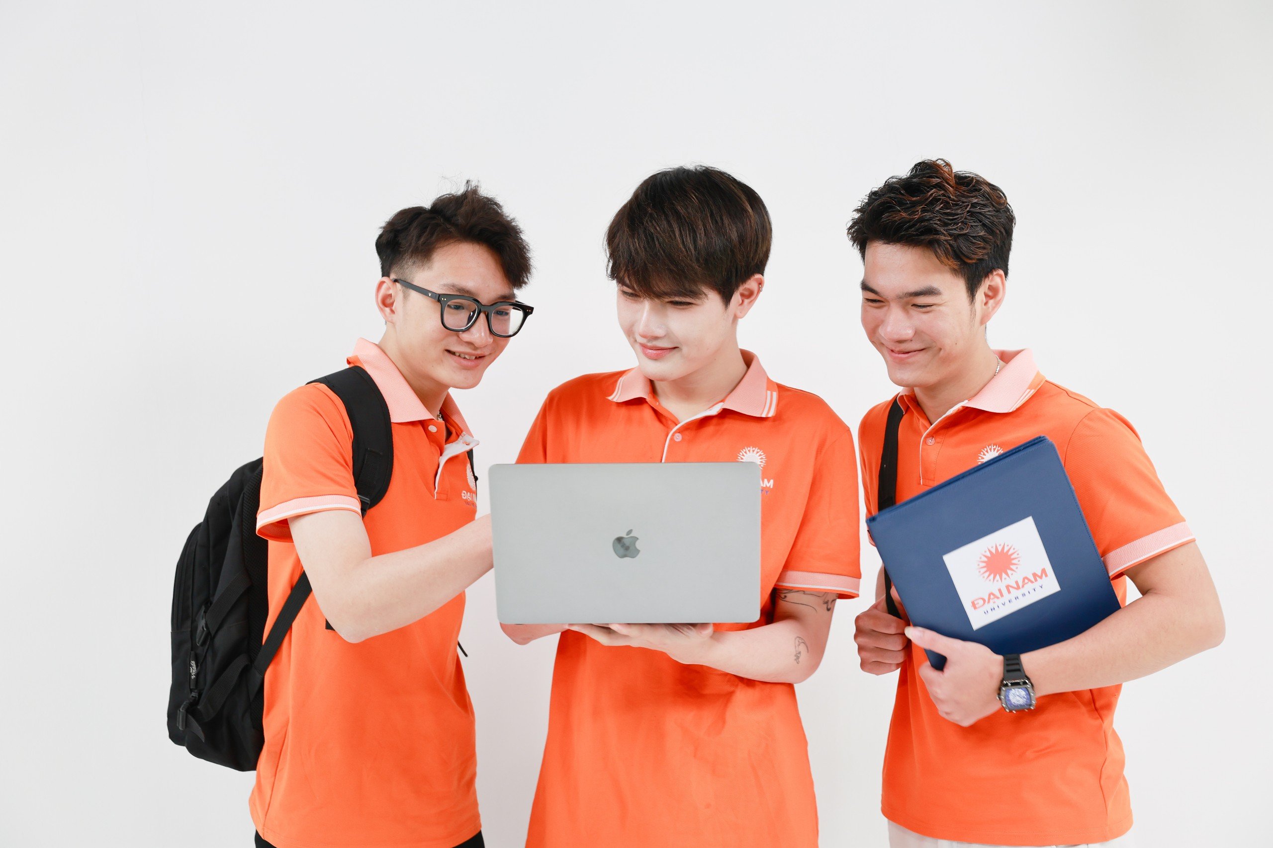 admission guide banner