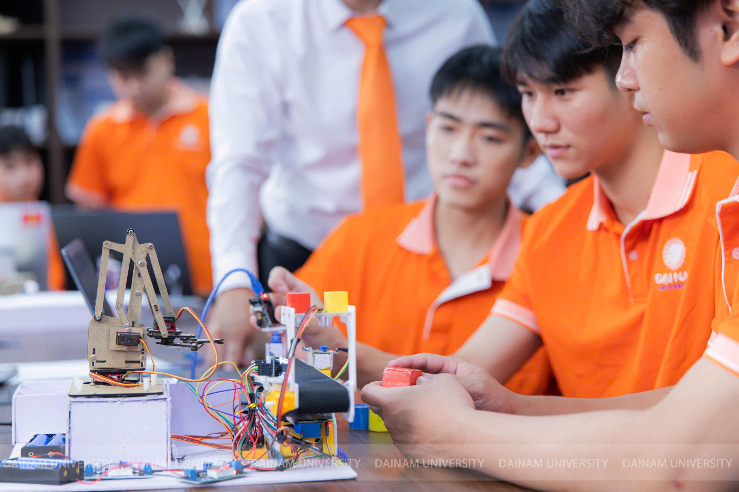 admission guide banner