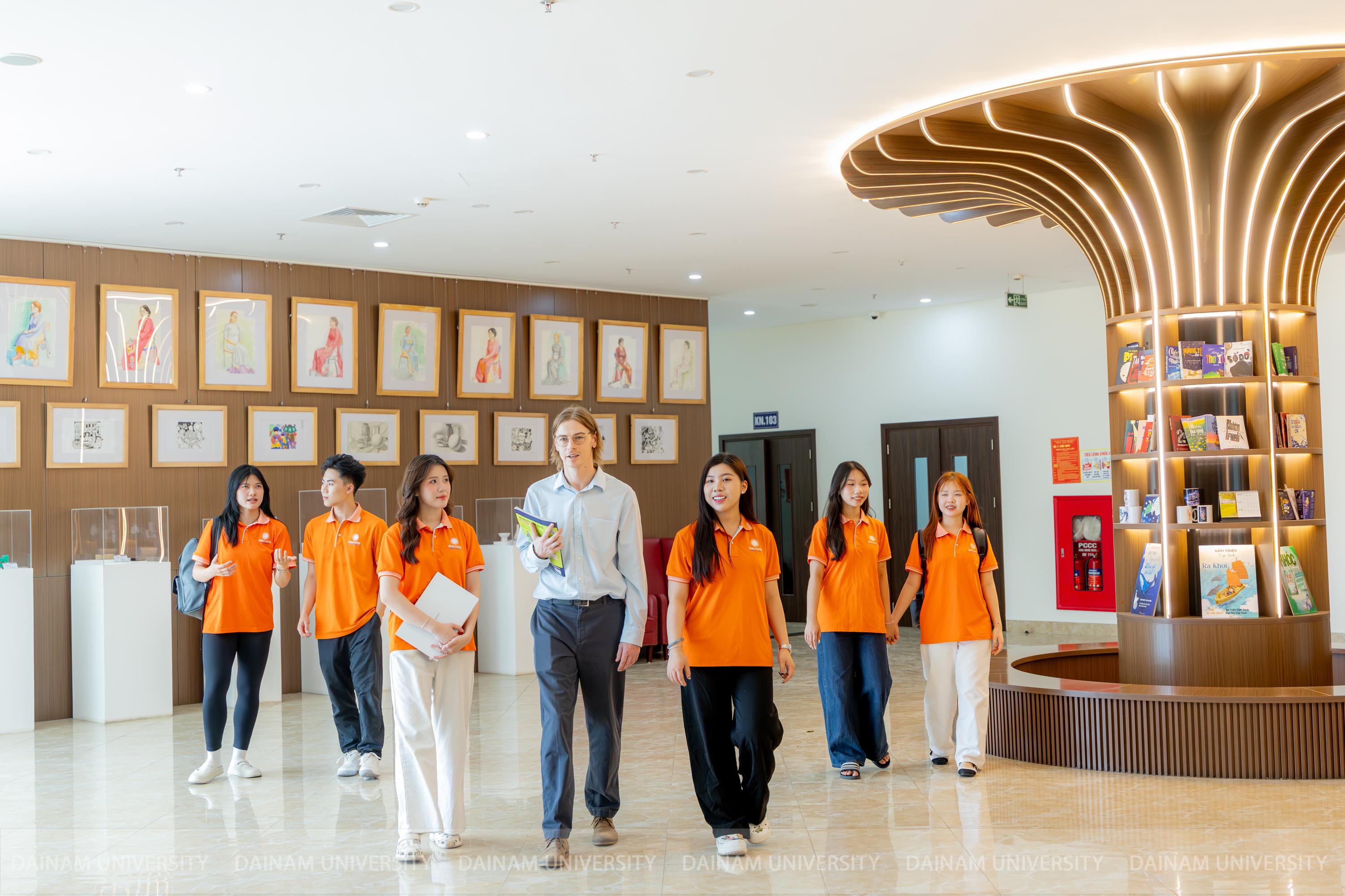 admission guide banner