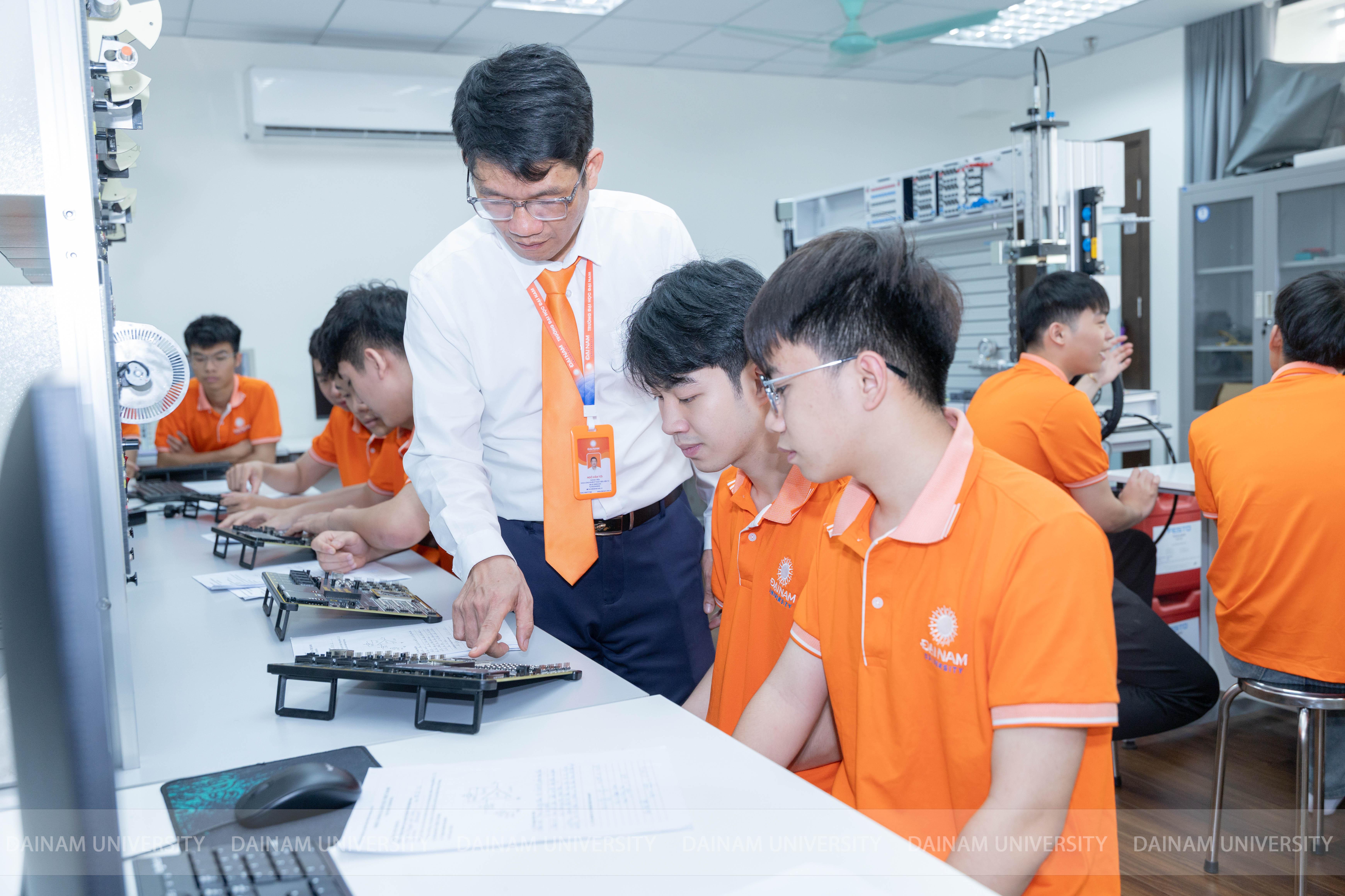 Teaching method banner