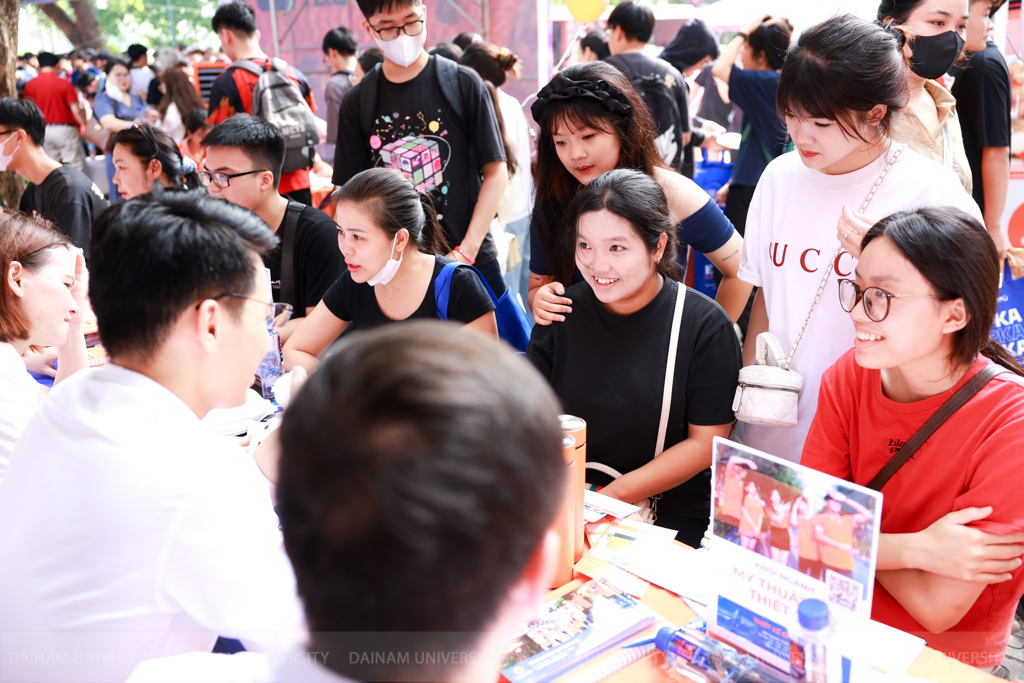 Chi tiết tin tức