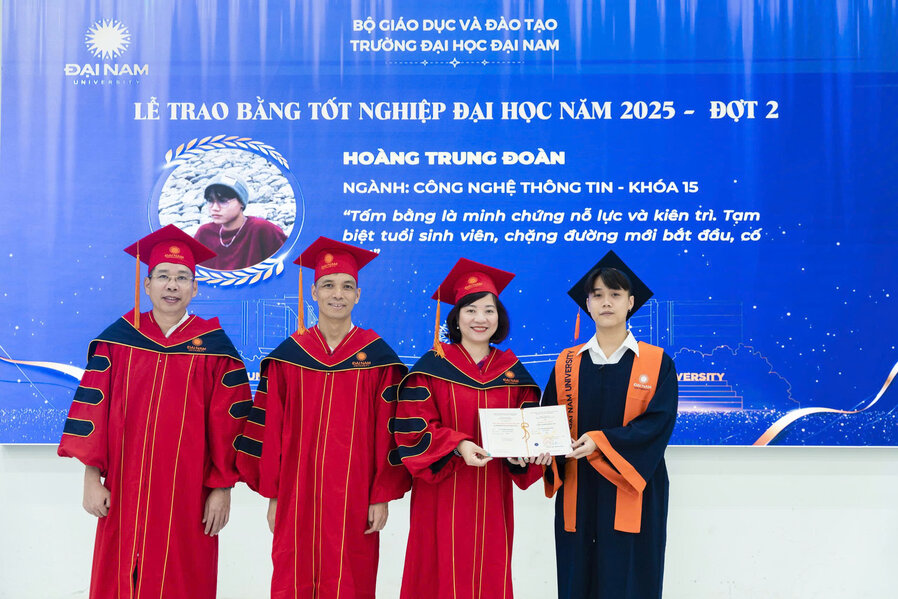 z6829028572788_c7cb117aa3ed80dfa900af84a48a919e.jpg