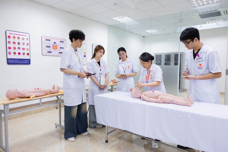 huong-dan-nhap-hoc-3.jpg