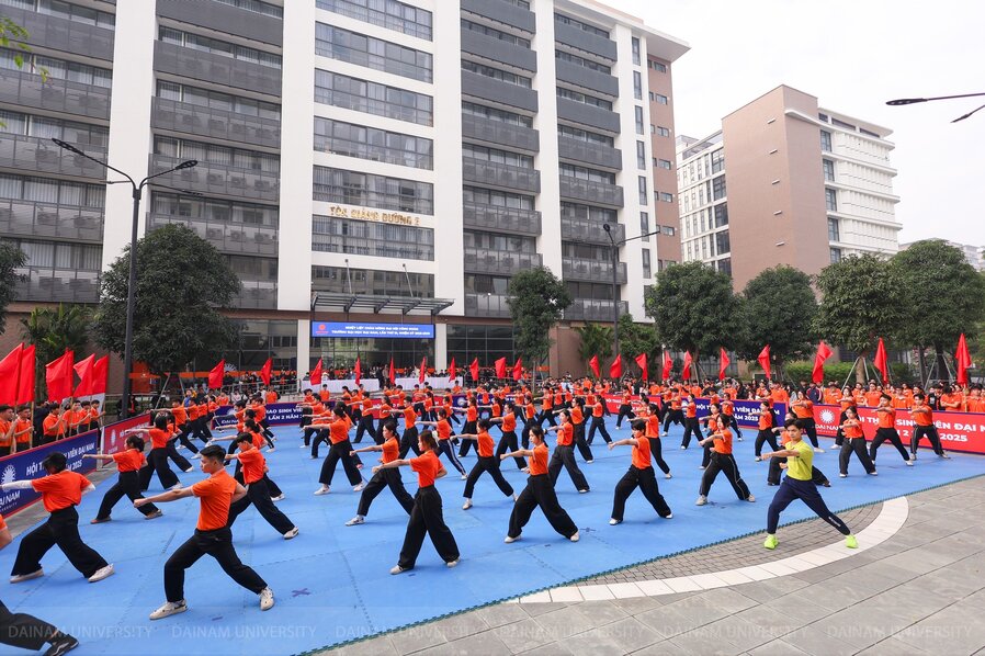 587847820_1277033777785010_5002818661226045751_n - Sao chép (2).jpg