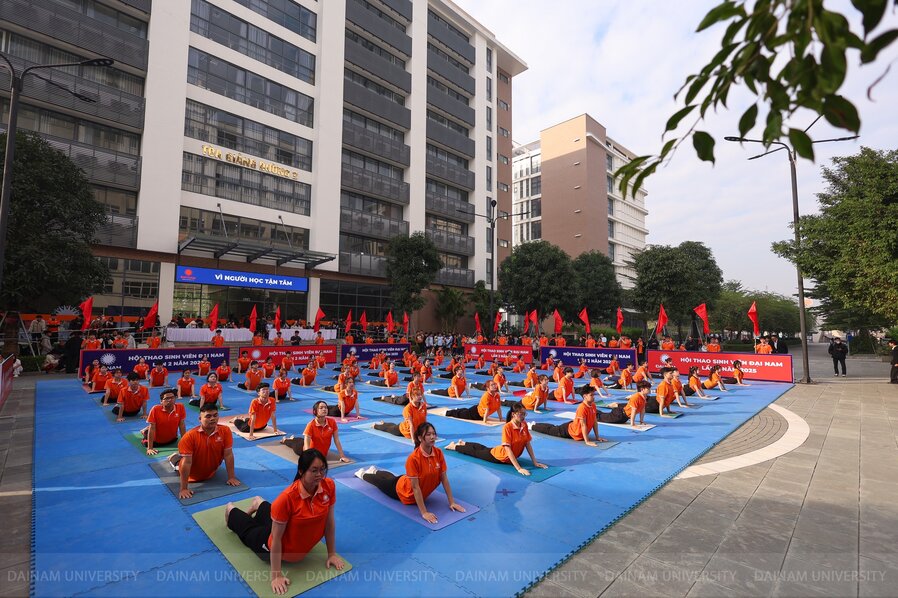 586490313_1277034104451644_5188199987066247902_n - Sao chép (2).jpg