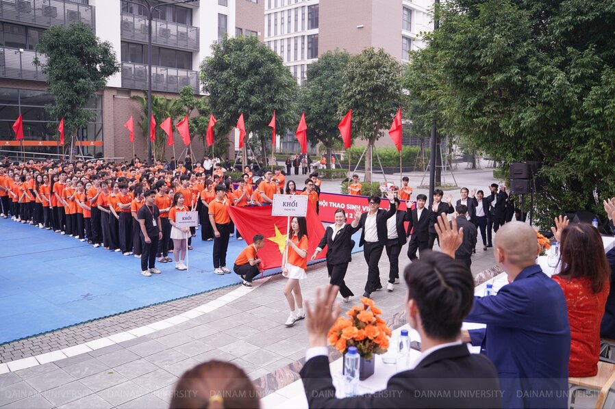 586557221_1277034364451618_4025456263333369162_n - Sao chép.jpg