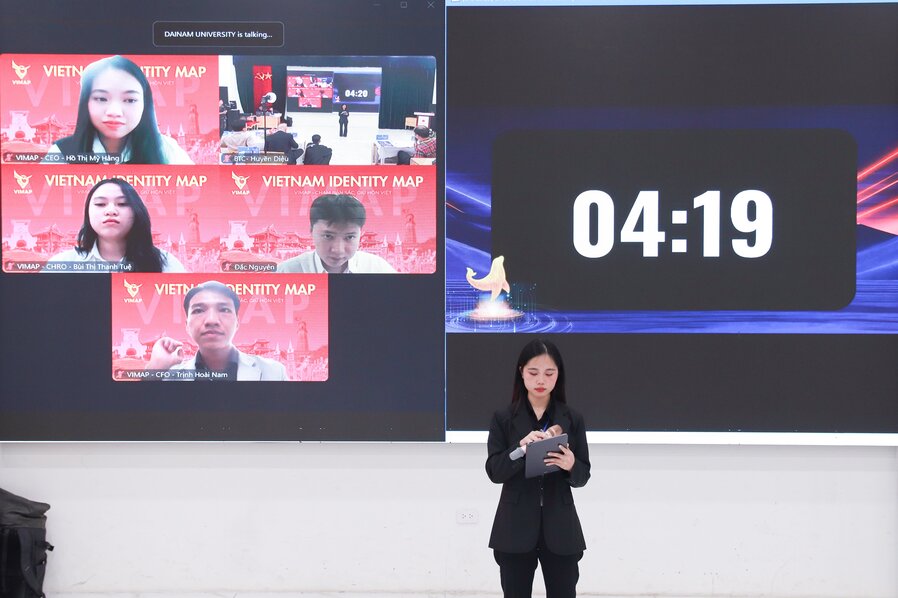 IMG_4241-min (1).jpg