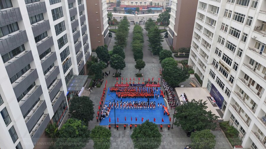 588007315_1277053924449662_5793828914610392488_n (1).jpg