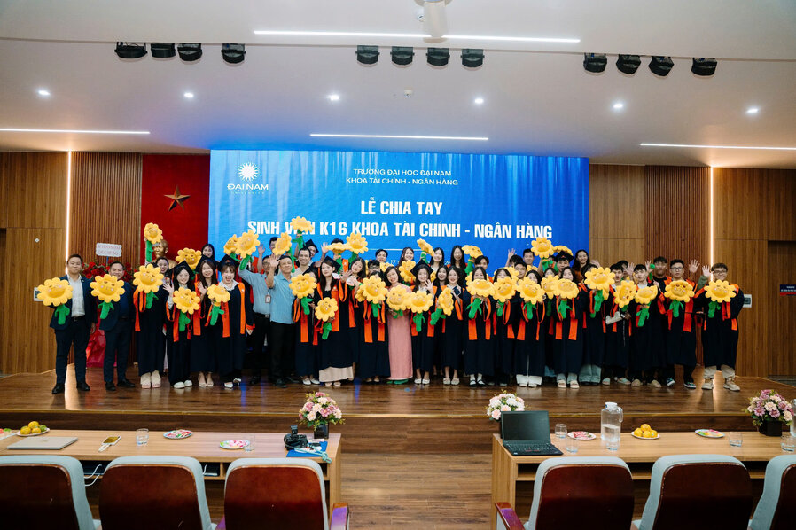 z7850149593132_4e1d9f3325cc46efdac72ade05bc86a4.jpg