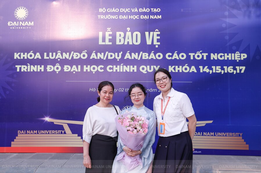 z7895022281594_68feac1d4740a313eac3dae1bf9caede.jpg