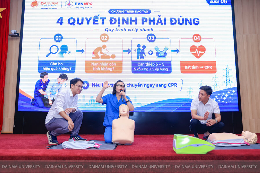 HIEU7561.jpg