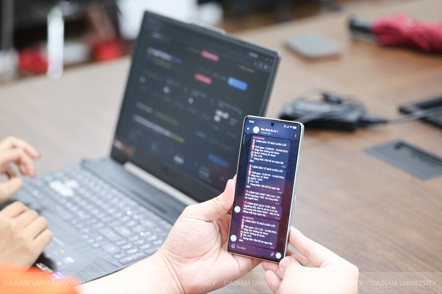 614A8423.jpg