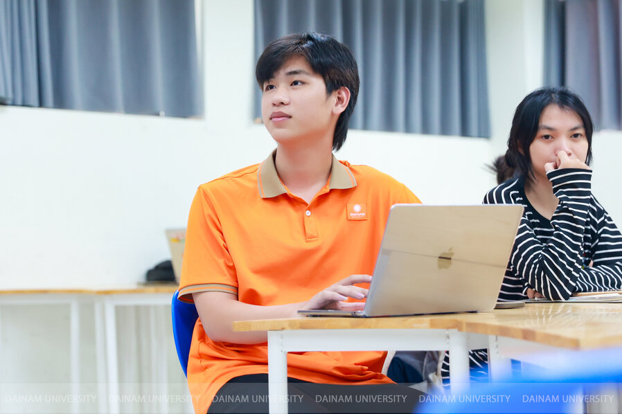 HIEU0159.jpg