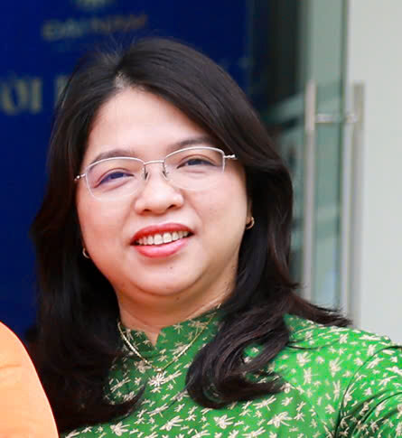 lecturer