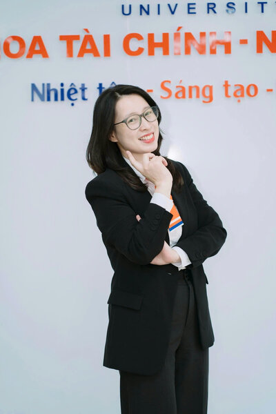 lecturer