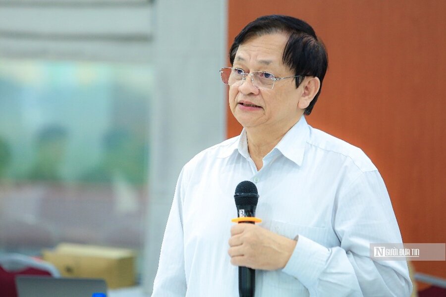 lecturer