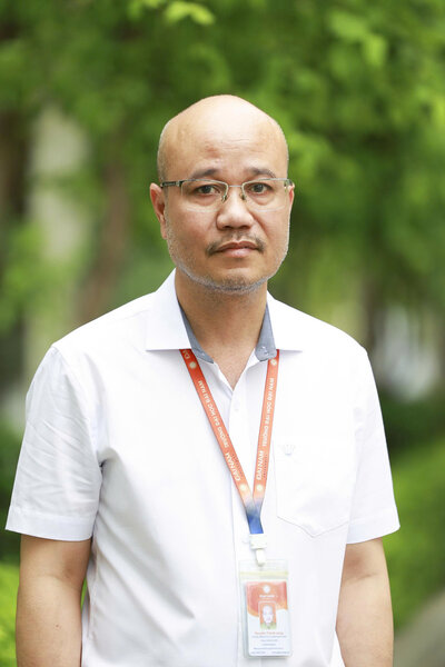 lecturer